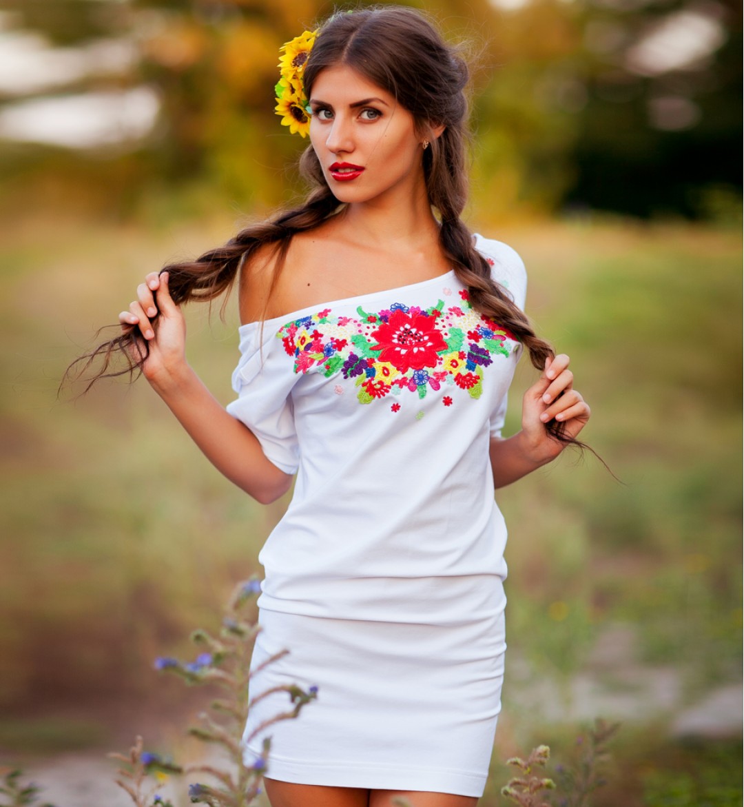 Сукня 'Квіткова вишиванка'